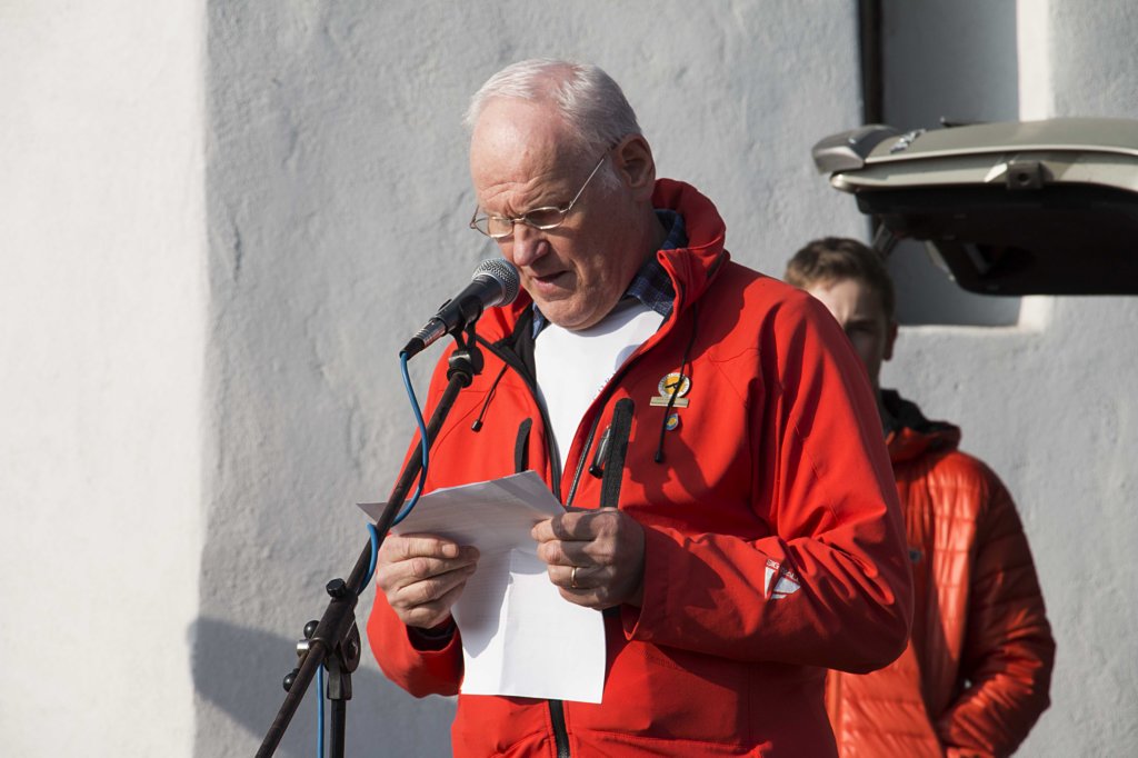 aljaevstolpi19.jpg