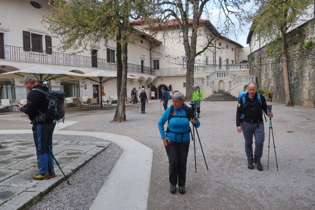 komenskikras43.jpg