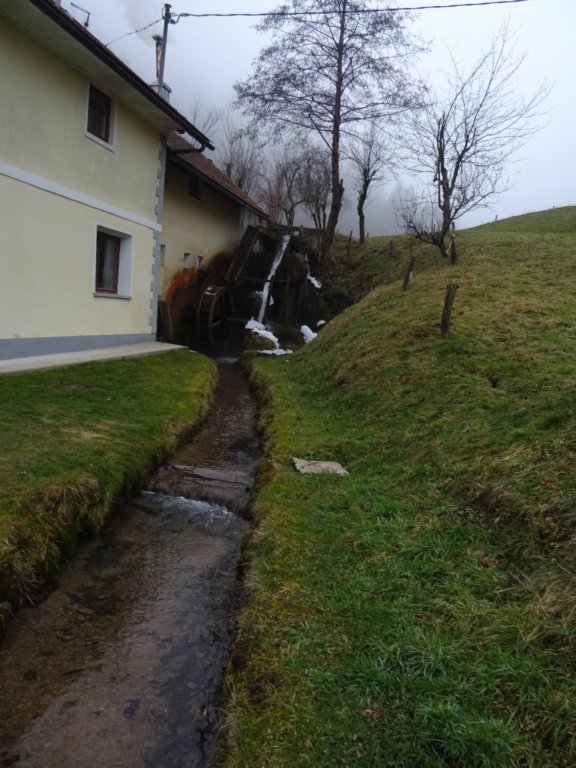 lavrievapot38.jpg