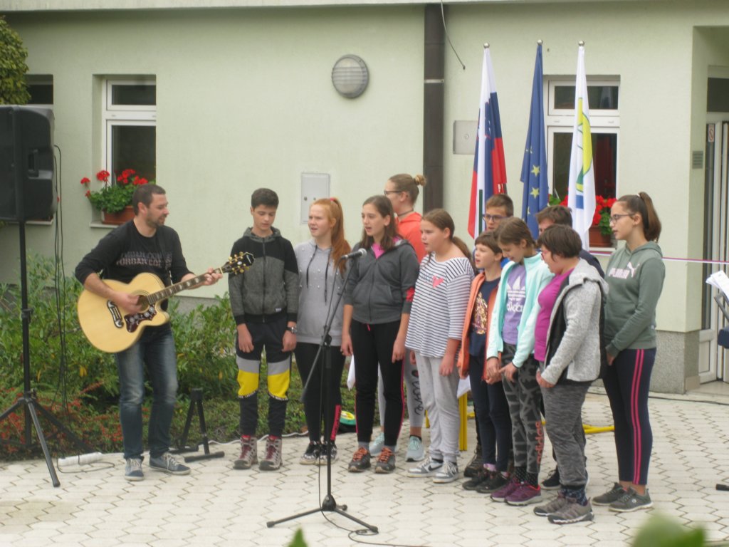potsuverenosti32.jpg