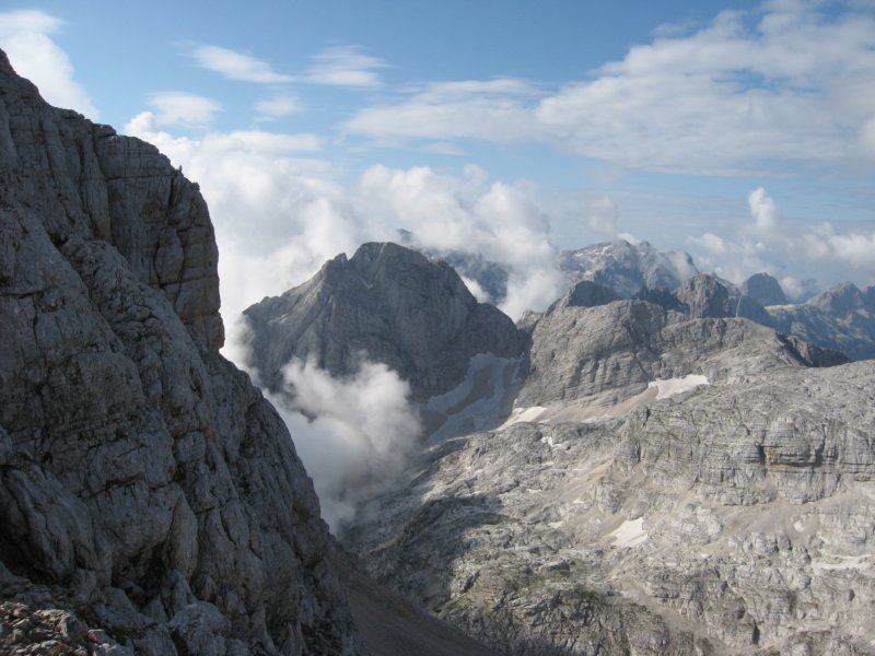 krlat201132.jpg