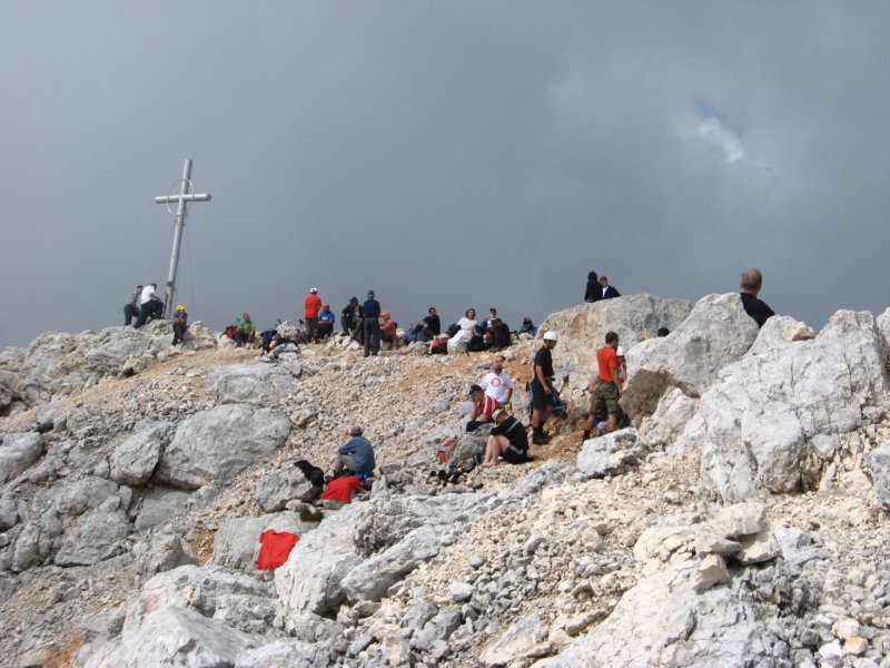 krlat201152.jpg