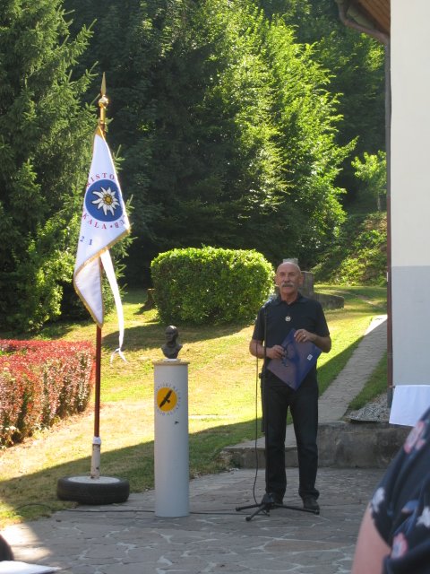 zavrh202113.jpg